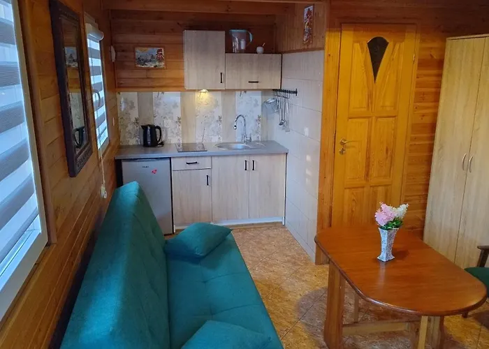 Tajek بيت للعطل ستيغنا