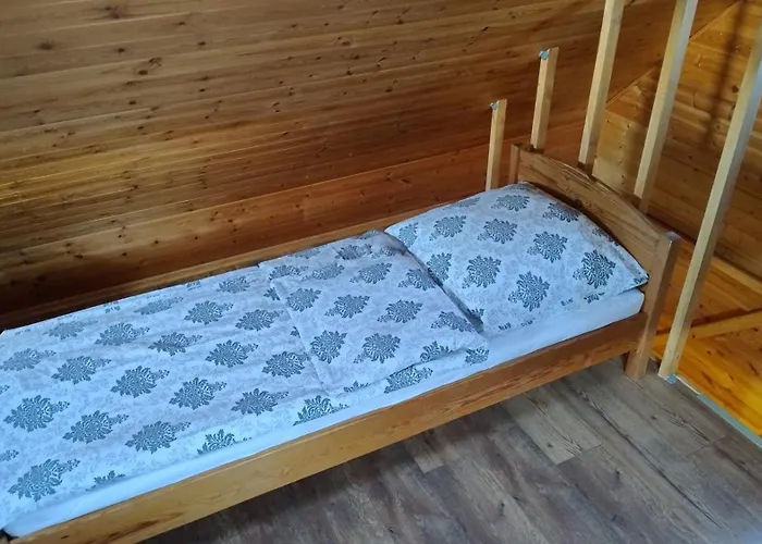 بيت للعطل Tajek